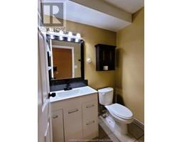 12 Montgomery DRIVE UnitNo. C102 - 3