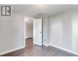 32 Degge STREET - 22