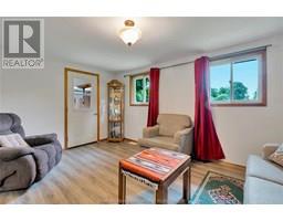 238 Peel STREET - 15