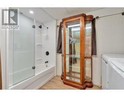 238 Peel STREET - 17