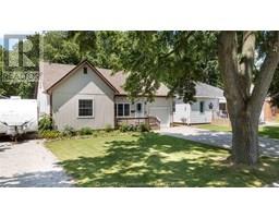 734 Selkirk STREET - 27