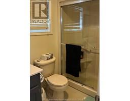 147 St Michael AVENUE - 17
