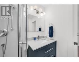 8 Pamela CRESCENT - 21