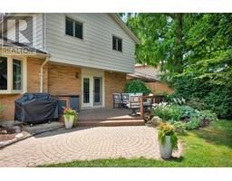 8 Pamela CRESCENT - 45