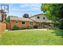 8 Pamela CRESCENT - 48