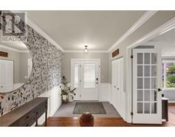 8 Pamela CRESCENT - 7
