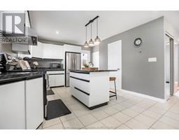 112 Parry DRIVE - 9