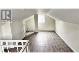264 Delaware AVENUE - 18