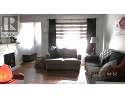 8592 James STREET - 5