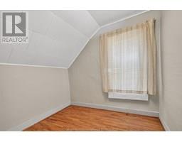 20068 Bury ROAD - 26