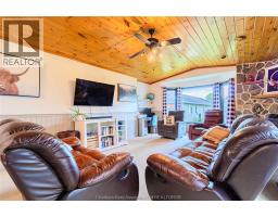 424 Gregory DRIVE East - 15