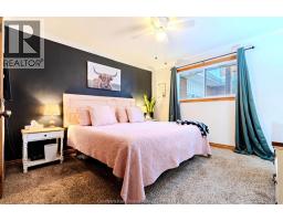 424 Gregory DRIVE East - 26
