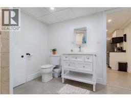424 Gregory DRIVE East - 36