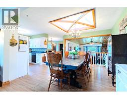 424 Gregory DRIVE East - 9