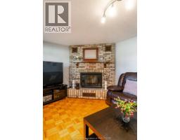 414 McNaughton AVENUE West - 22