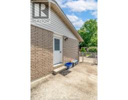414 McNaughton AVENUE West - 25