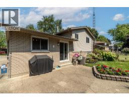414 McNaughton AVENUE West - 27