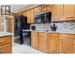 9 CHIPPEWA DRIVE - 15
