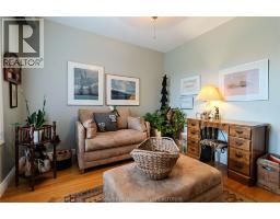 9 CHIPPEWA DRIVE - 19