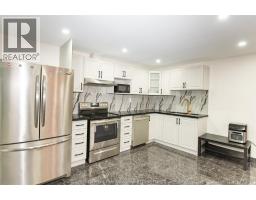716 MCNAUGHTON AVENUE East - 8