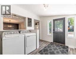 54 Sheldrick STREET - 11
