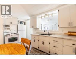 54 Sheldrick STREET - 15