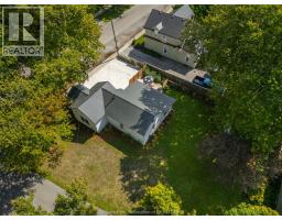54 Sheldrick STREET - 28