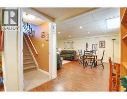 20 McIntosh AVENUE - 22
