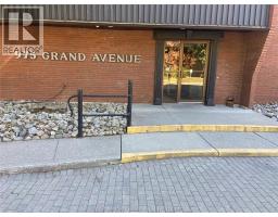 975 Grand AVENUE West UnitNo. 102 - 1