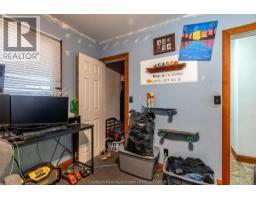 20701 Victoria ROAD - 25