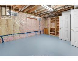 14 BRISTOL DRIVE - 32
