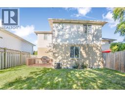 14 BRISTOL DRIVE - 33