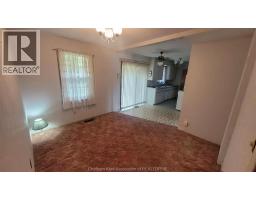 15 Lawrence STREET - 11