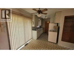 15 Lawrence STREET - 4