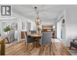 22 LONDON DRIVE - 12