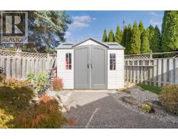 22 LONDON DRIVE - 45