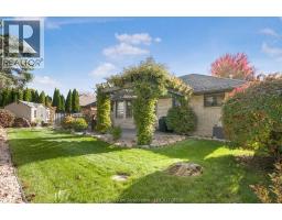 22 LONDON DRIVE - 48