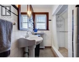 23 Stanley AVENUE - 22