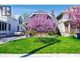 23 Stanley AVENUE - 37