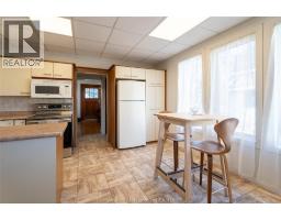 19 VICTORIA AVENUE - 18