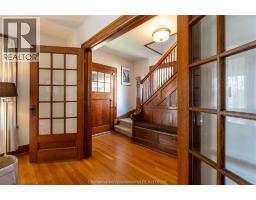 19 VICTORIA AVENUE - 19