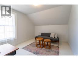 19 VICTORIA AVENUE - 29