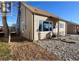 17 MCNAUGHTON AVENUE - 2