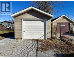 17 MCNAUGHTON AVENUE - 4