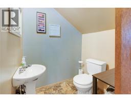 166 LONDON ROAD - 27