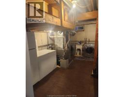 76 UXBRIDGE CRESCENT - 14