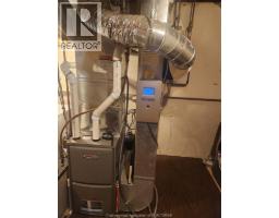 76 UXBRIDGE CRESCENT - 17