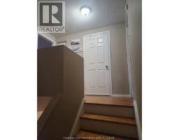 76 UXBRIDGE CRESCENT - 9