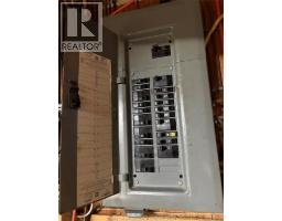 183 MICHENER ROAD - 32