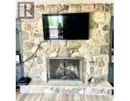 53 PHYLLIS AVENUE - 11